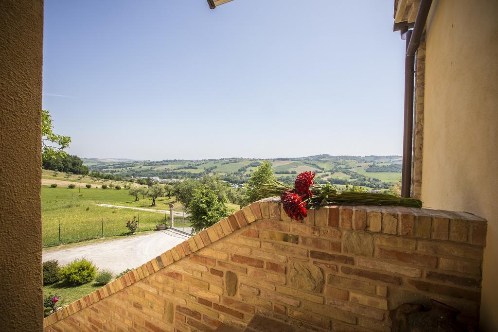 Il Casale Di Aurora Country House Colmurano Zewnętrze zdjęcie