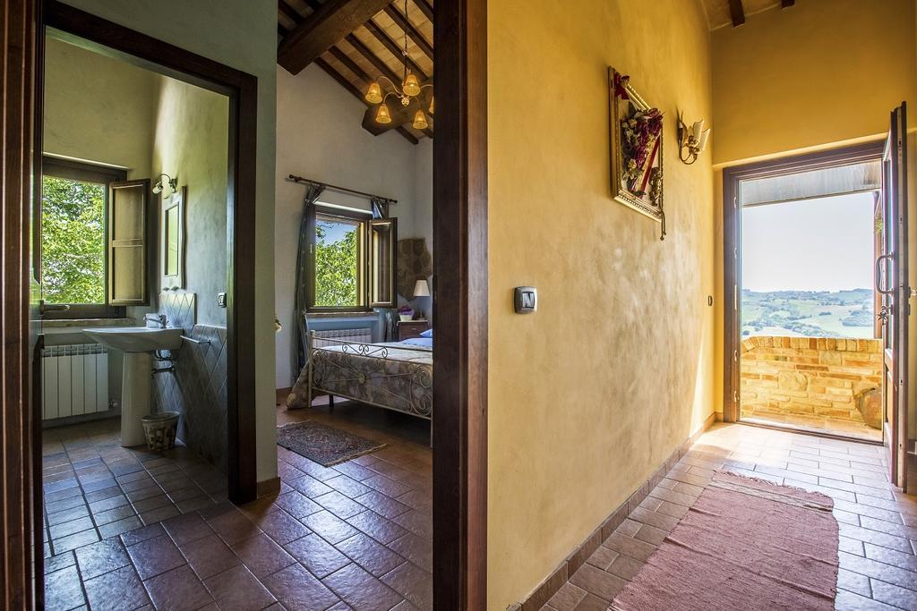 Il Casale Di Aurora Country House Colmurano Zewnętrze zdjęcie